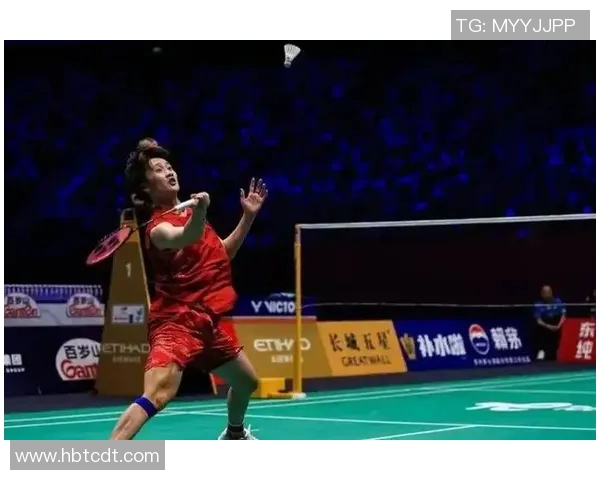 羽毛球巨献：深入分析重庆羽毛球队运动员的个人技术与实力提升之路