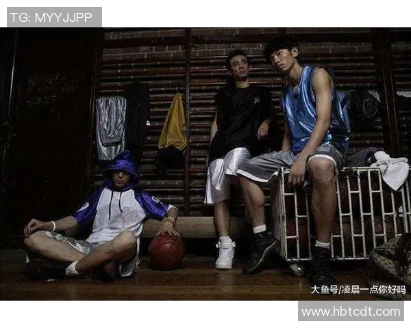 腰椎受伤困扰的足球明星们如何克服伤痛重返赛场的励志故事 腰椎受伤困扰的足球明星们如何克服伤痛重返赛场的励志故事