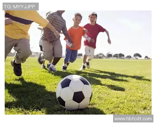 踢猪尿泡的足球明星背后的传奇故事与不为人知的成长历程 踢猪尿泡的足球明星背后的传奇故事与不为人知的成长历程